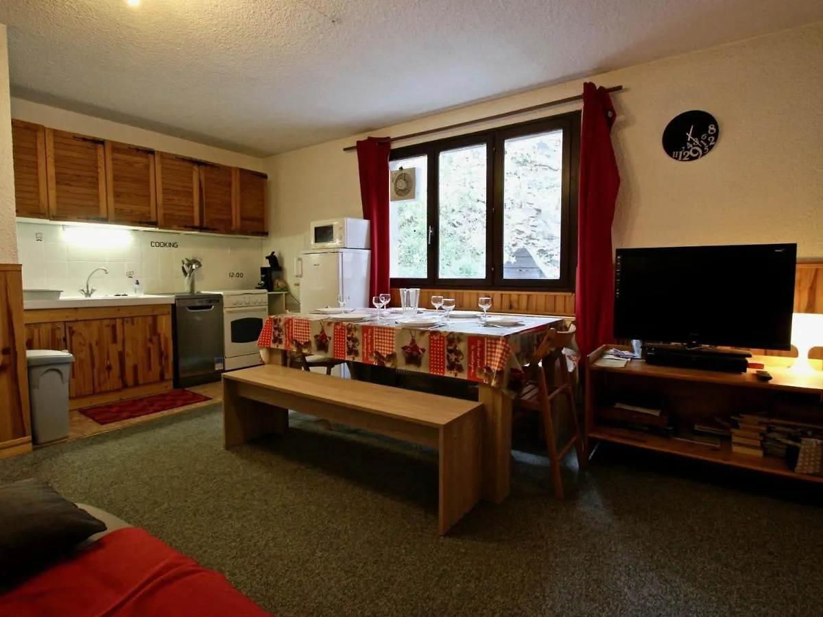 شقة Appartement 2 Pieces + Cabine 6 Places, Proche Pistes Et Commerces A Chamrousse - Fr-1-549-50 فرنسا